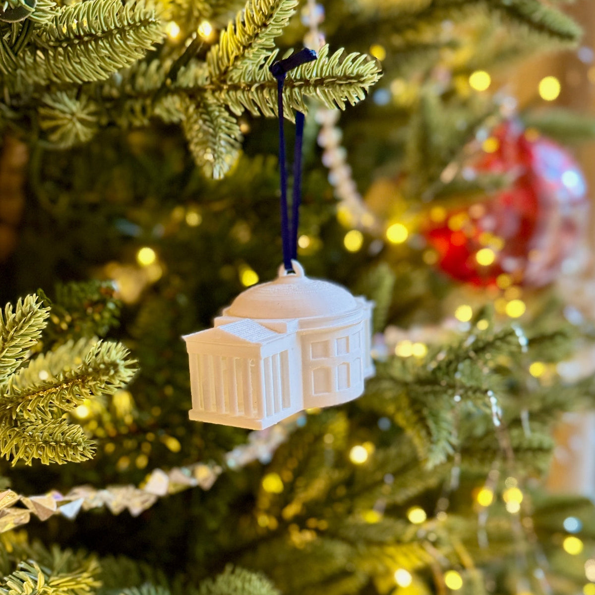 UVA Rotunda ornament on a Christmas tree.