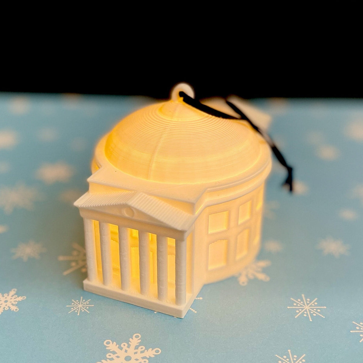 The UVA Cavaliers ornament, designed as a replica of the UVA rotunda.
