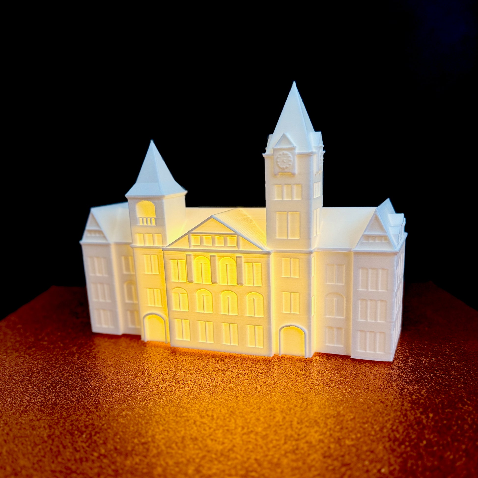 Auburn University graduation gift – LED-lit Samford Hall 3D printed figurine