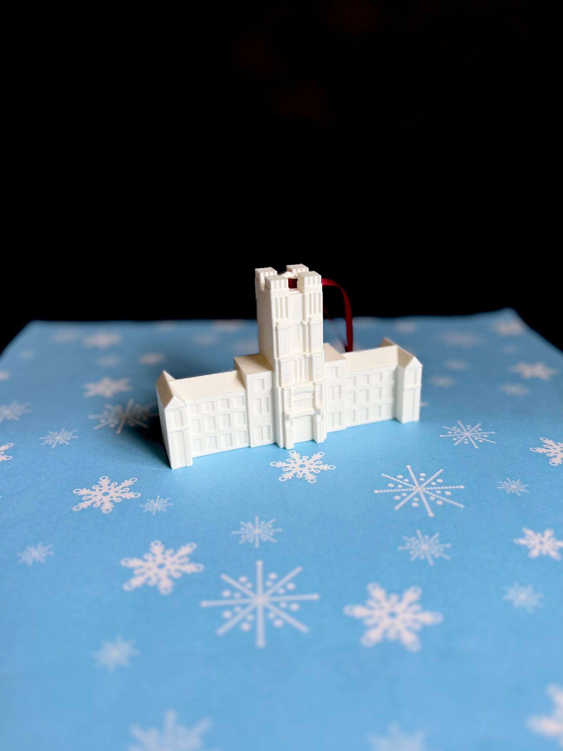 The Burruss Hall ornament for VT alumni.