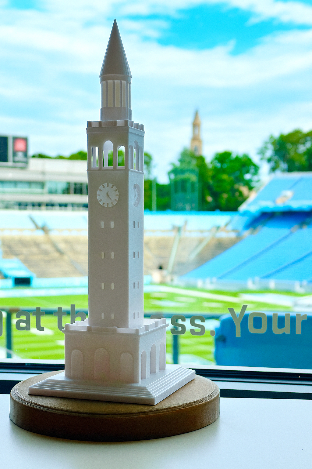 The UNC Bell Tower light, used as a centerpiece and shown in McKenan Stadium.