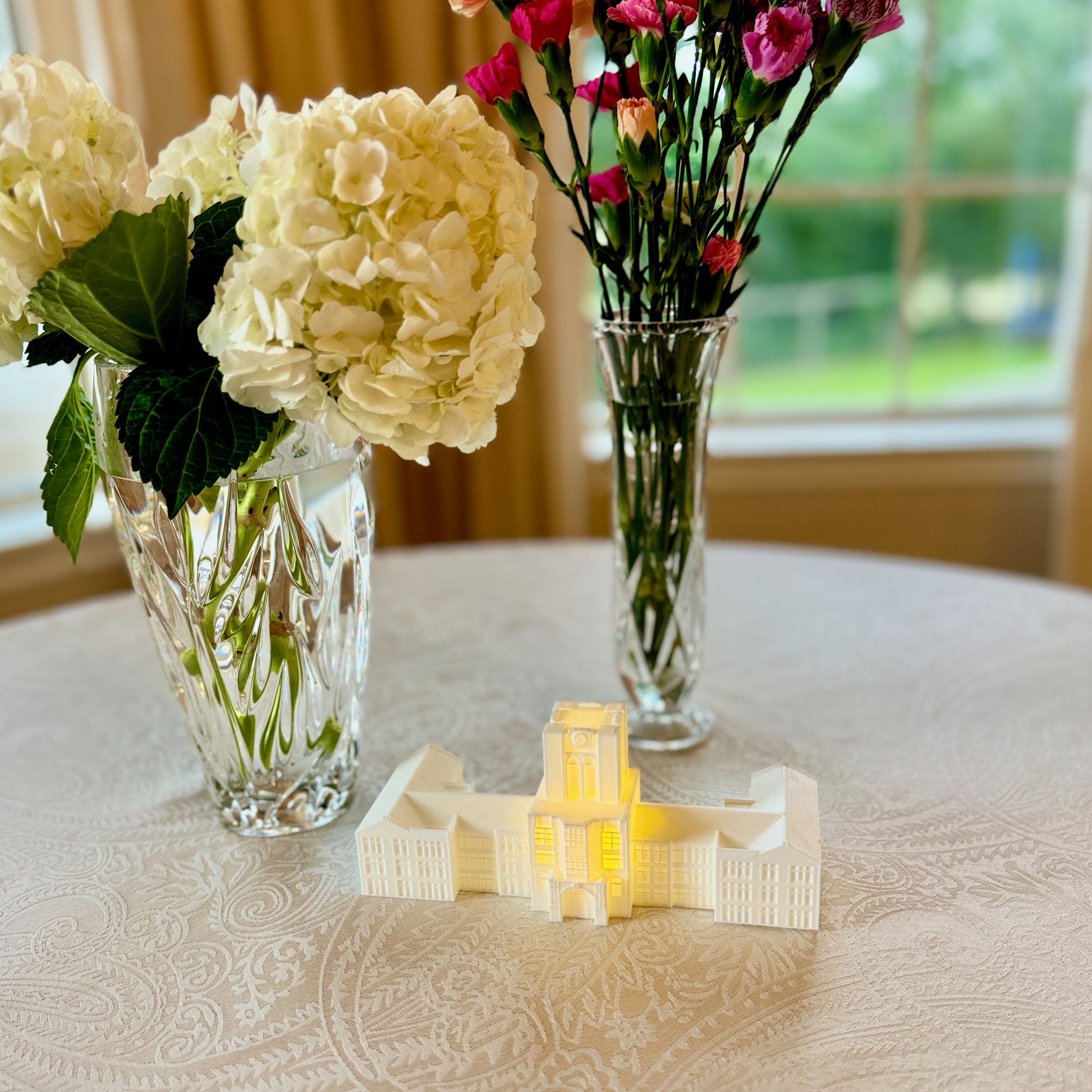 Tennessee graduation cake decoration Ayres Hall LED centerpiece topper
