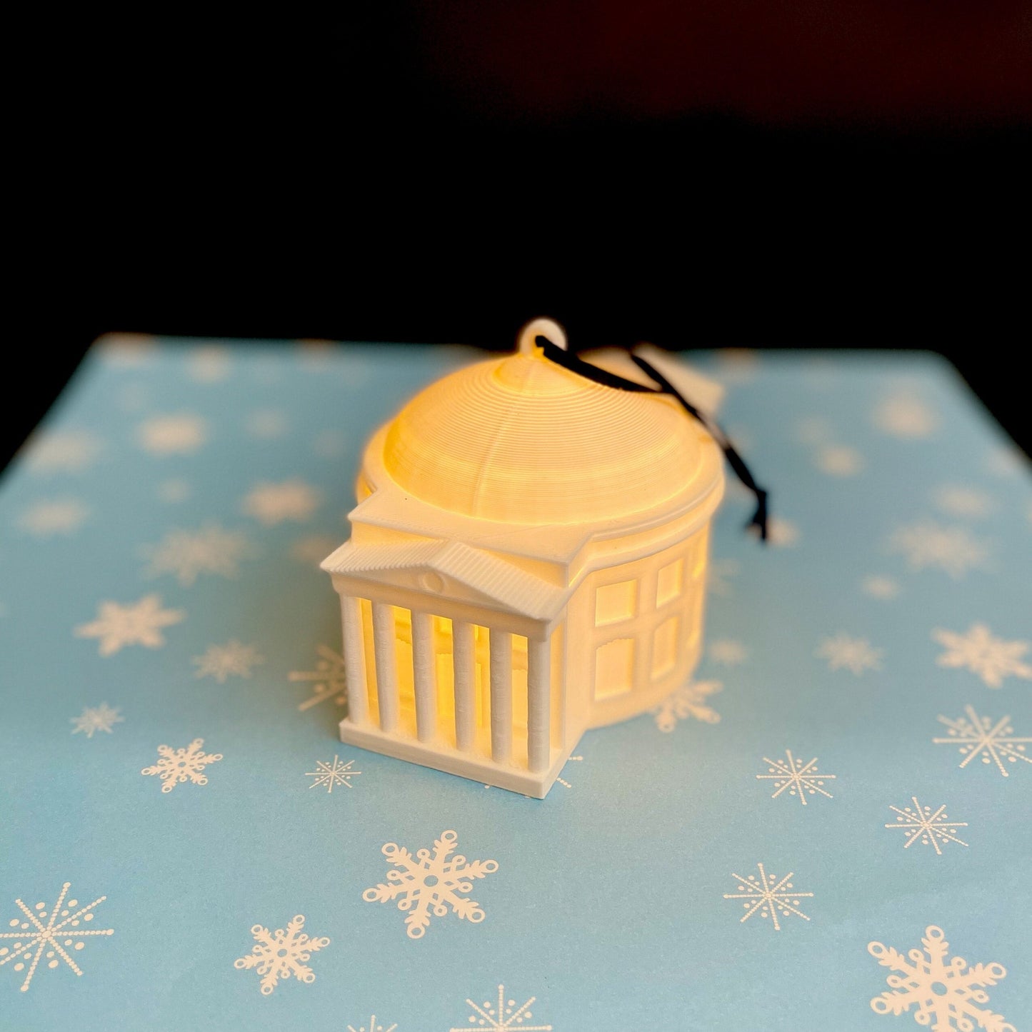 The UVA Cavaliers ornament, designed as a replica of the UVA rotunda.